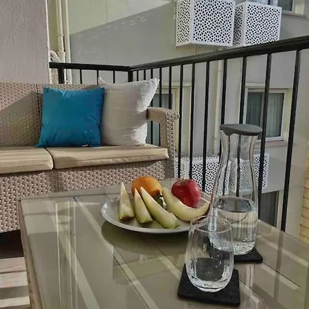Apartment Schoene Mit Meerblick *