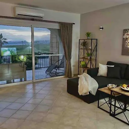 Schoene Mit Meerblick