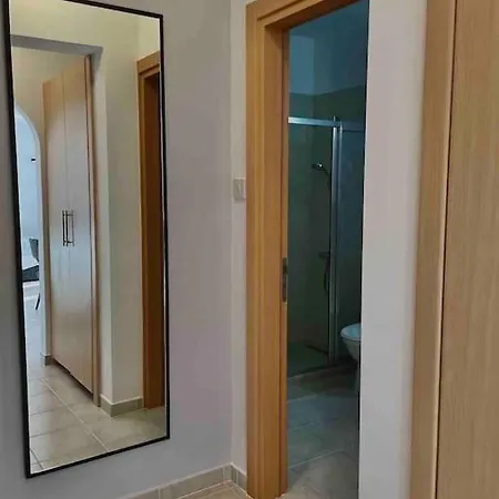 Schoene Mit Meerblick * Gasztriá