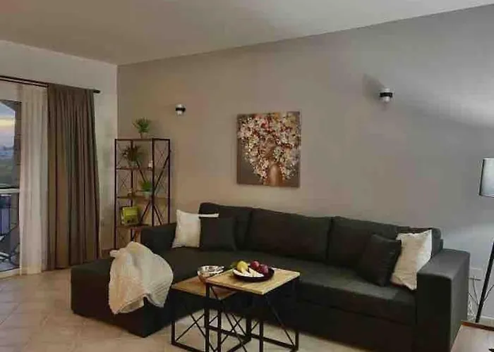 Schoene Mit Meerblick * Gastria